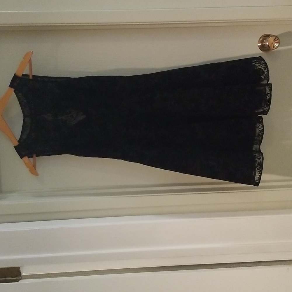 Alice + Olivia black lace dress